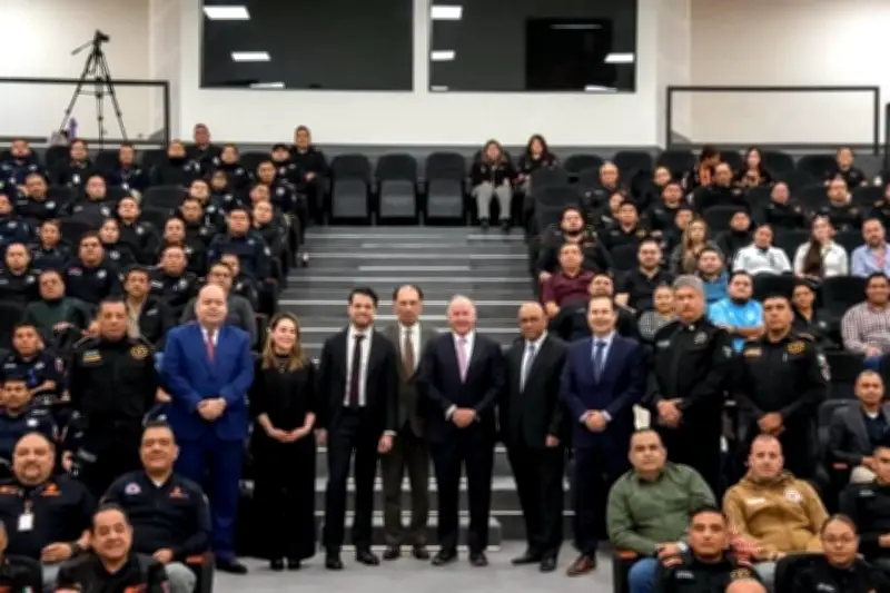 FBI capacita a Agentes de la AEI para seguridad en el Mundial de Fútbol 2026