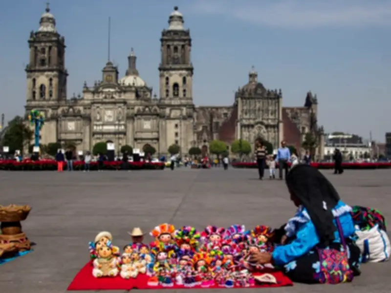 Festival en Zócalo celebra lenguas indígenas con música y talleres culturales