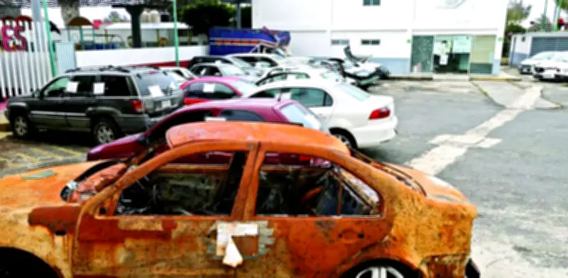 FGJ inicia programa piloto para retirar autos asegurados que saturan vías en CDMX