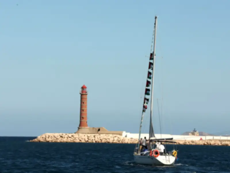 Flotilla 'Nuestra América' zarpa hacia Cuba para romper el bloqueo humanitario