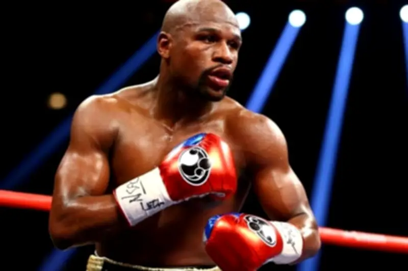 Floyd Mayweather Anuncia su Regreso al Boxeo Profesional en México