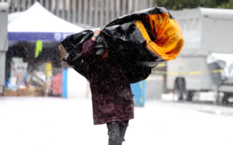Frente Frío 35 Causa Apagones en Tijuana; CFE Avanza en Restauración Eléctrica