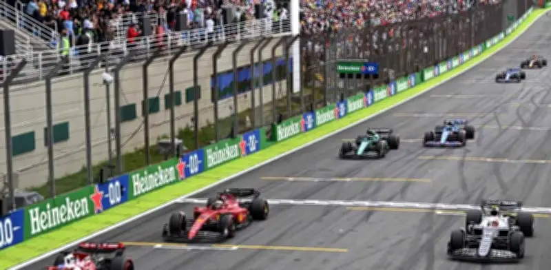 Fórmula 1 enredada en escándalo Epstein: correos y reuniones salpican a Ecclestone y Stroll