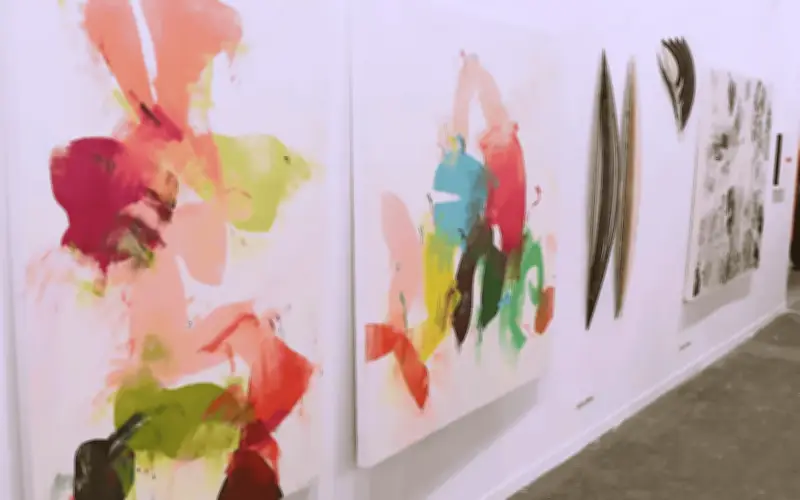 Galerías de Arte Españolas en Huelga por IVA del 21% que Perjudica Competitividad