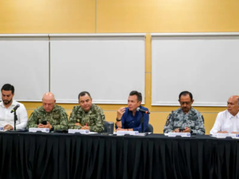 Gobernador de Jalisco refuerza seguridad y reactivación económica en costa