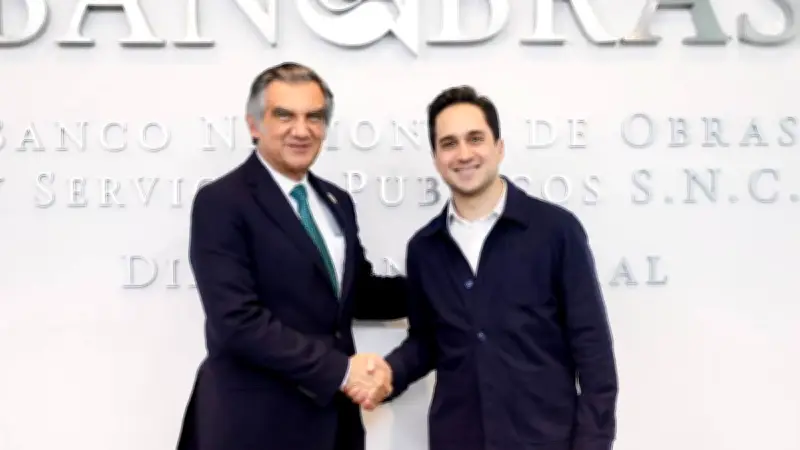 Gobernador de Tamaulipas gestiona financiamiento con Banobras para infraestructura estratégica