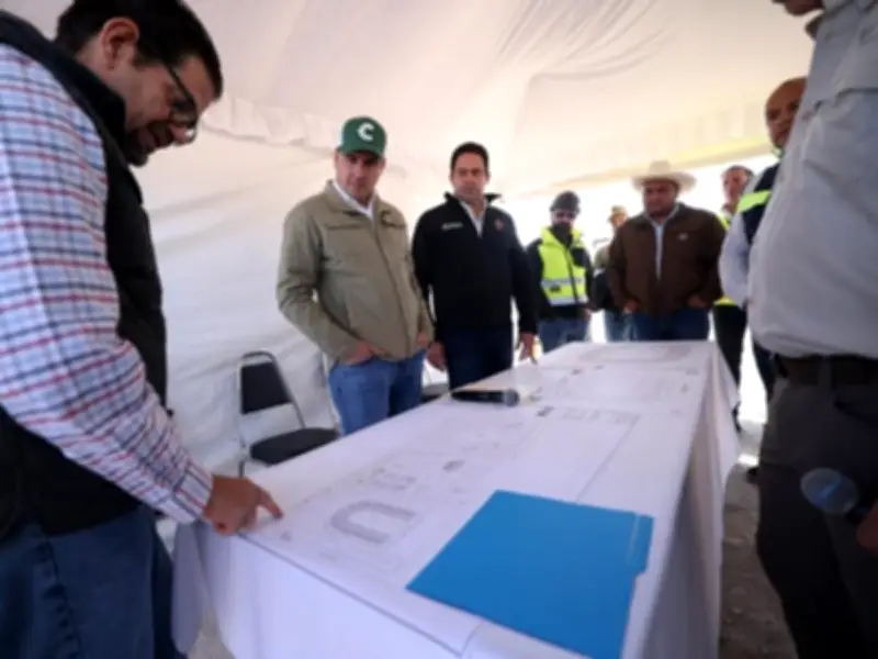 Gobernador supervisa avances de la nueva Expo Coahuila en Saltillo
