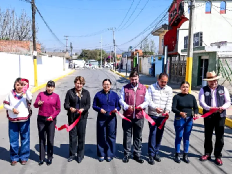 Gobernadora Delfina Gómez entrega mejoramiento integral de calle en Chalco