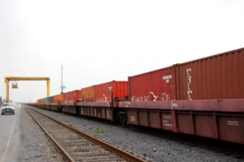 Gobierno busca nueva regulación ferroviaria tras fallo antimonopolio