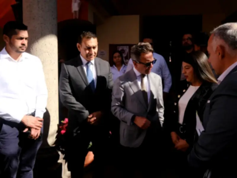 Gobierno de Jalisco respalda a alcaldesa interina de Tequila con inversión millonaria