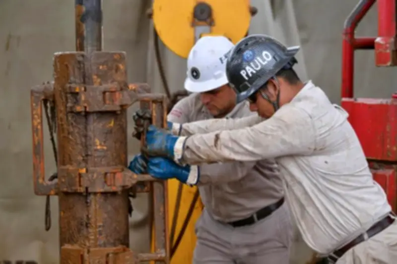 Grupo Carso otorga descuento del 7% en deuda a Pemex, alivia carga financiera