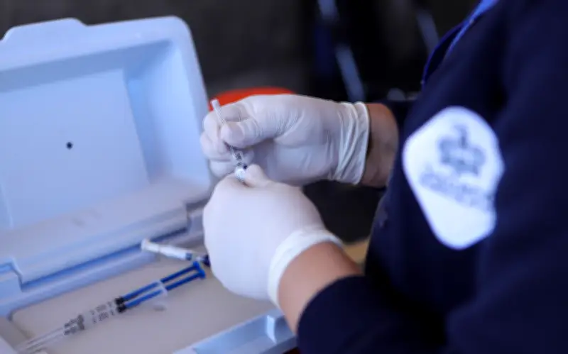 Guadalajara: Plataforma '¿Dónde me vacuno?' guía a centros contra sarampión