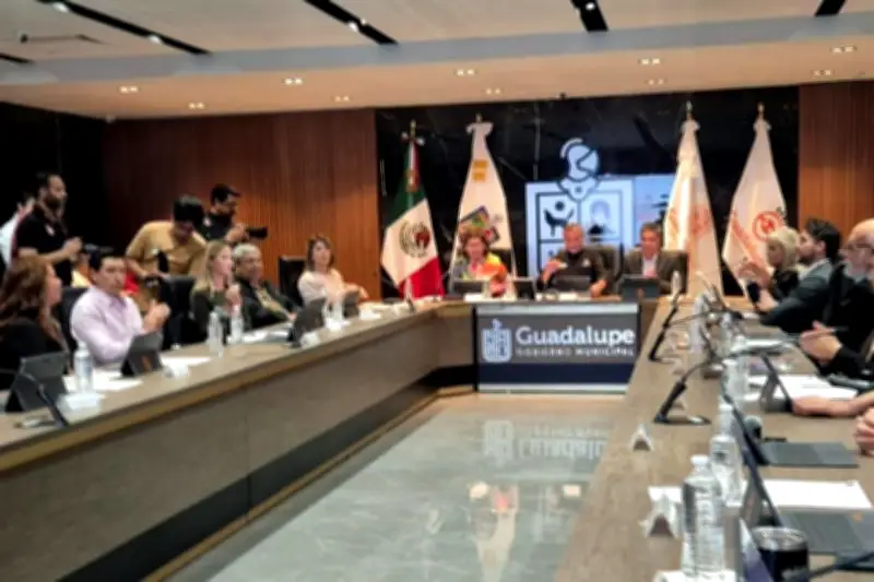 Guadalupe Aprueba Convenio para Instalar MUPIs en la Ciudad