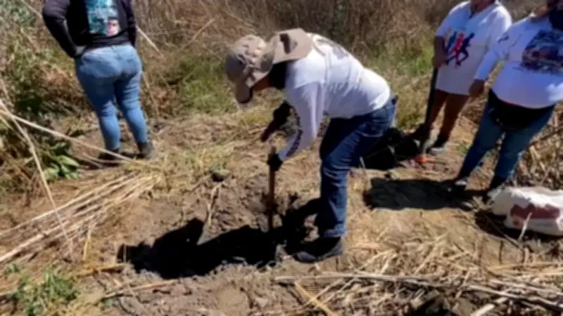 Guerreros Buscadores de Jalisco Retoman Excavaciones en Rancho Izaguirre