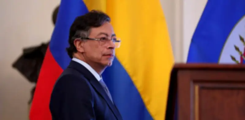 Gustavo Petro denuncia nuevo intento de atentado contra su helicóptero y sabotaje