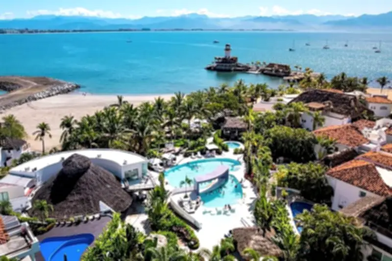 Harfuch afirma que hay más investigaciones sobre resorts de lujo en México