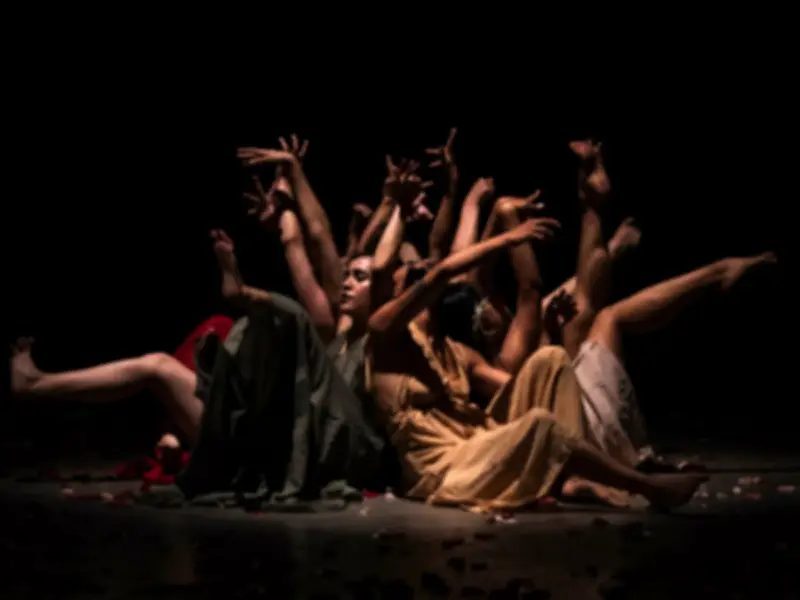 ‘Hierbas para la tristeza’ cierra temporada en Guadalajara con un ritual de danza-teatro