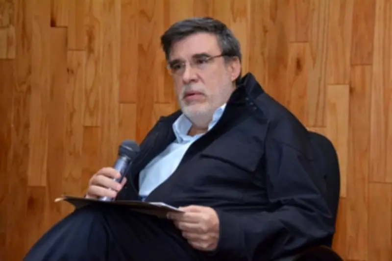 Hijo de Julio Scherer niega venganza en libro sobre el caso Colosio