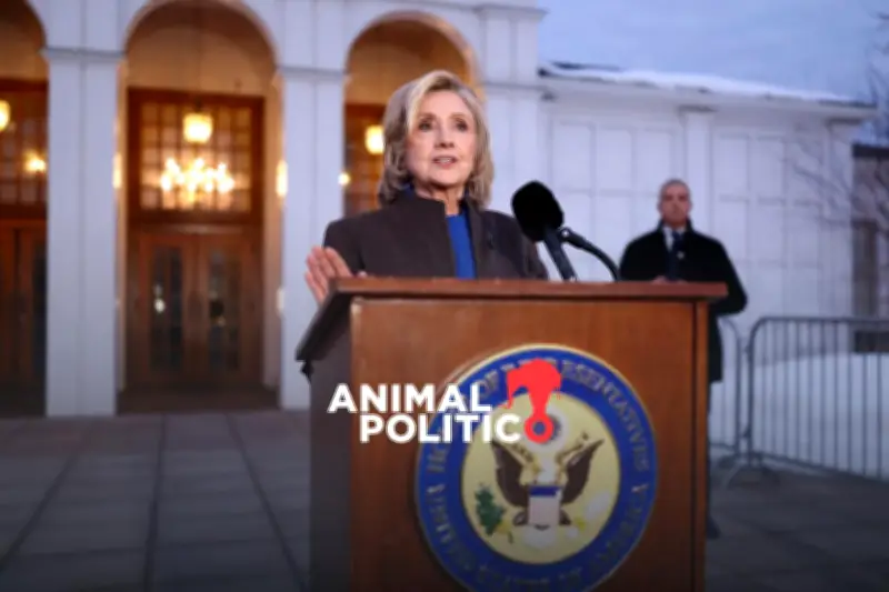 Hillary Clinton afirma que su esposo desconocía crímenes de Epstein en foro mundial