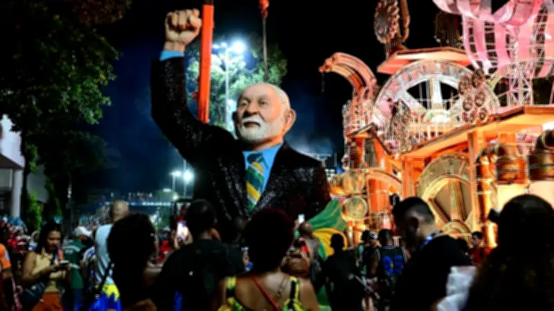 Homenaje a Lula abre Carnaval de Río en medio de críticas políticas