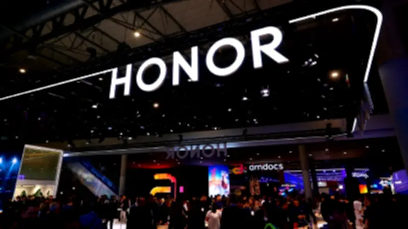 HONOR desvelará su primer 'Robot Phone' en el MWC 2026 de Barcelona