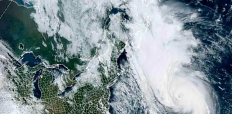 Huracán 'Fiona' se dirige a Canadá tras dejar estela de destrucción en el Caribe