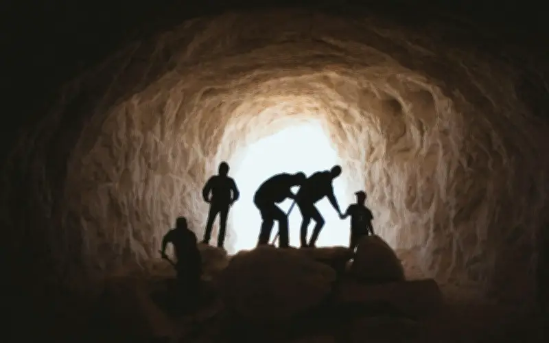 Identifican a Cinco Mineros Desaparecidos en Sinaloa Hallados en Fosas Clandestinas