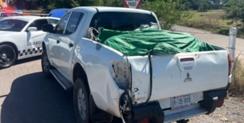 Identifican cinco cuerpos hallados en camioneta en Sinaloa; eran víctimas de privación de libertad