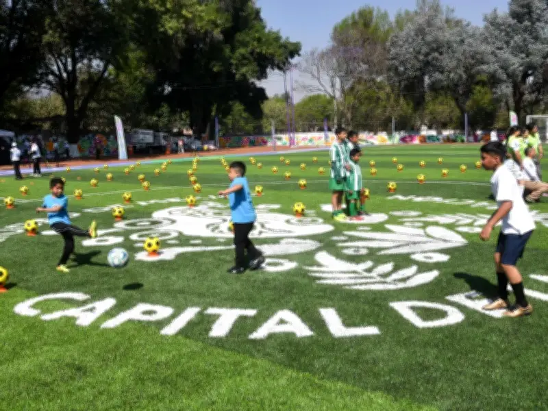 Inauguran cancha 'Pioneras del 71' en Xochimilco como parte de preparativos para Mundial 2026