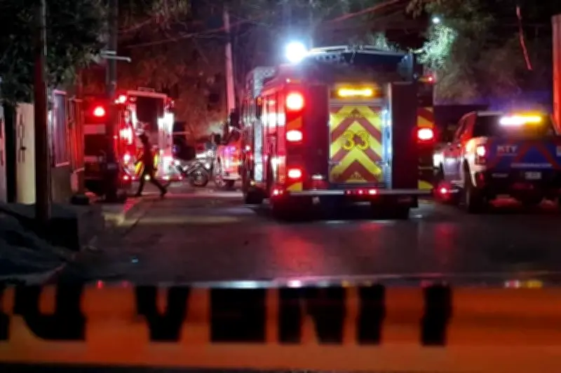 Incendio arrasa vecindad en la Colonia Ferrocarrilera de Monterrey