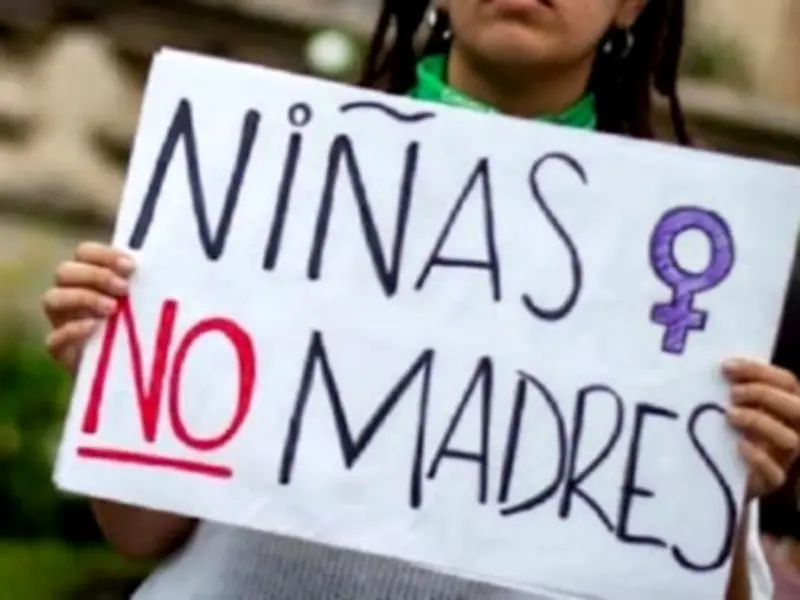 Iniciativa en CDMX busca sancionar embarazo infantil como violencia contra mujeres