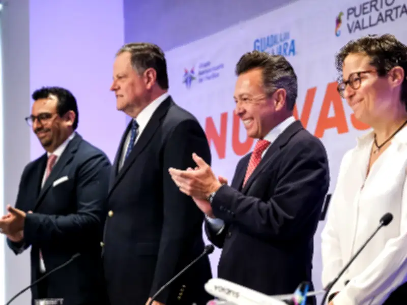 Jalisco despliega 11 nuevas rutas aéreas de Volaris para Mundial 2026