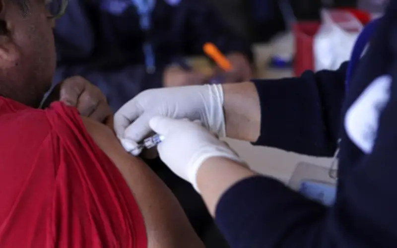 Jalisco intensifica vacunación contra sarampión con módulos gratuitos este domingo