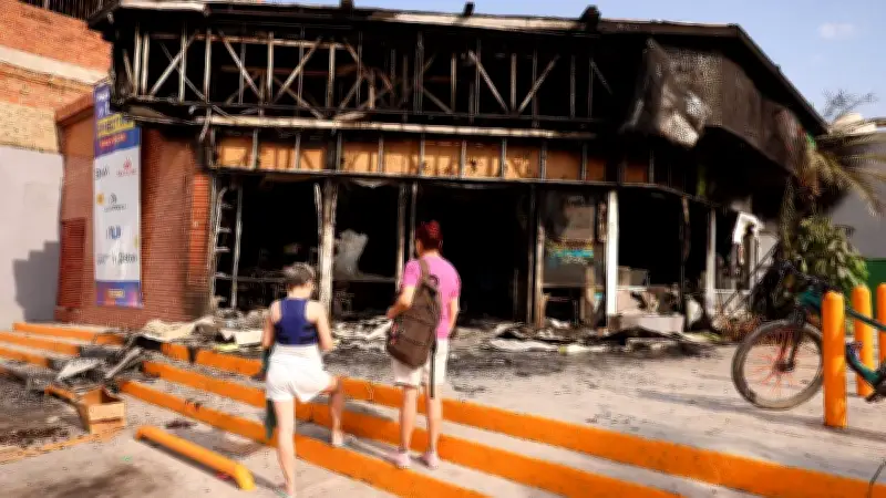 Jalisco recupera normalidad: transporte y comercios reanudan actividades tras violencia