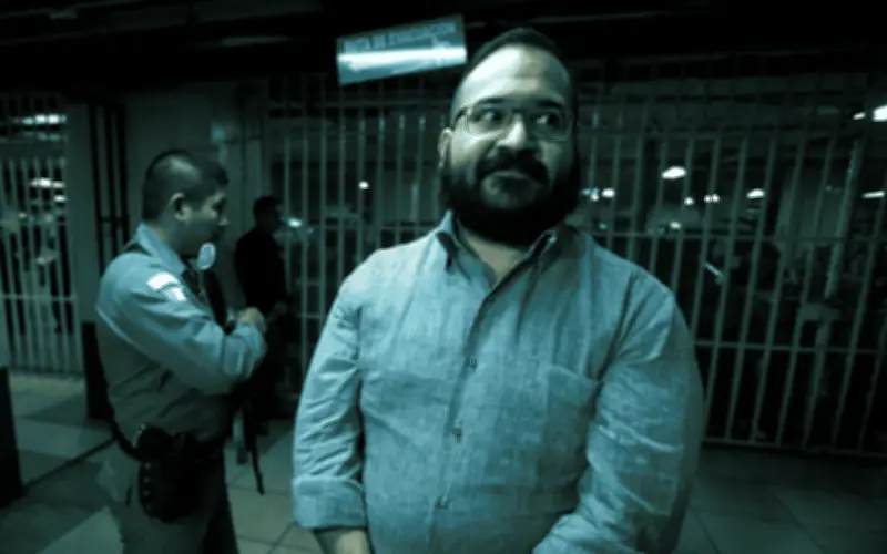 Javier Duarte enfrenta nueva audiencia por peculado; FGR busca imputación que extienda su prisión
