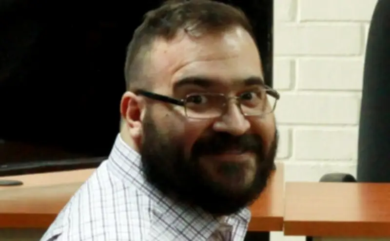 Javier Duarte permanecerá en prisión; juez lo vincula a proceso por peculado de 5 millones