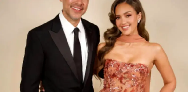 Jessica Alba pagará 3 millones de dólares a su ex Cash Warren tras divorcio oficial