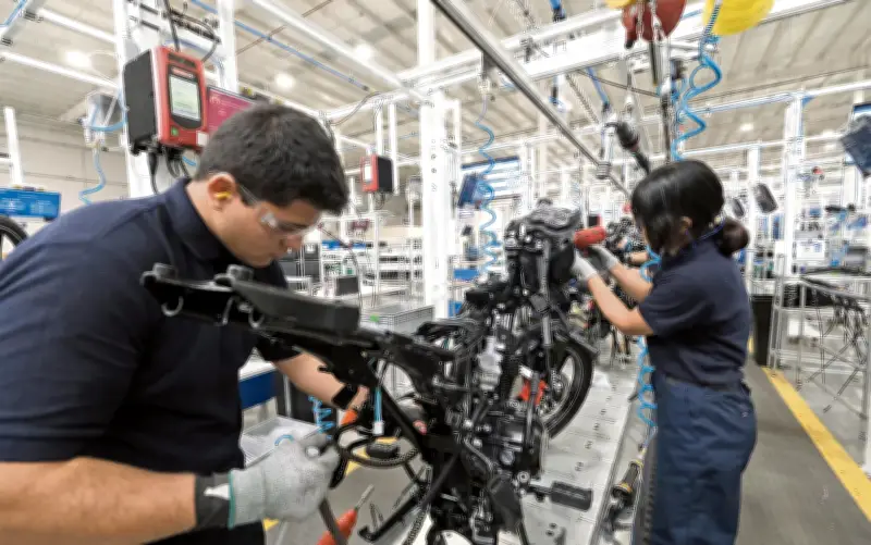 Jornada de 40 horas se convierte en derecho constitucional en México tras aprobación estatal