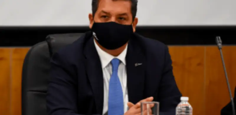 Juez federal niega amparo a García Cabeza de Vaca y familiares por delincuencia organizada