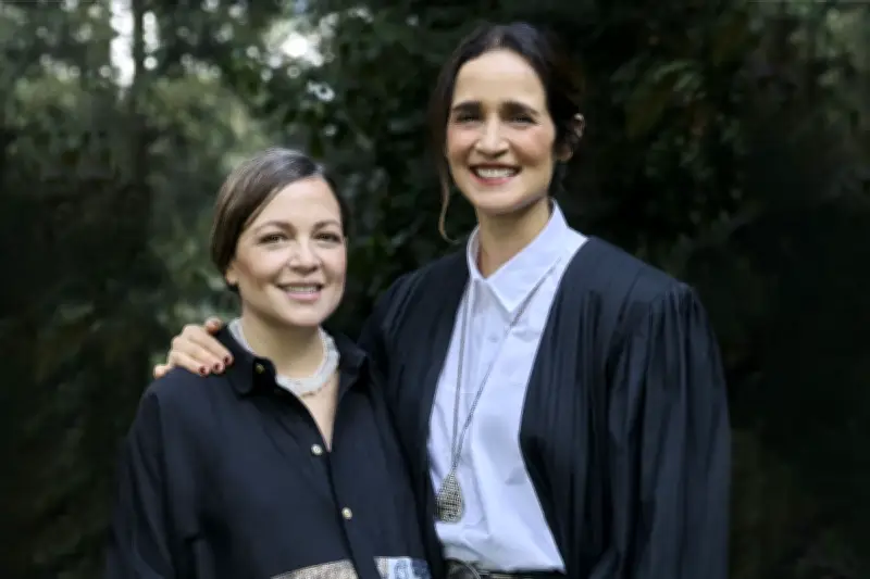 Julieta Venegas y Natalia Lafourcade fusionan talentos en vibrante tema regional mexicano