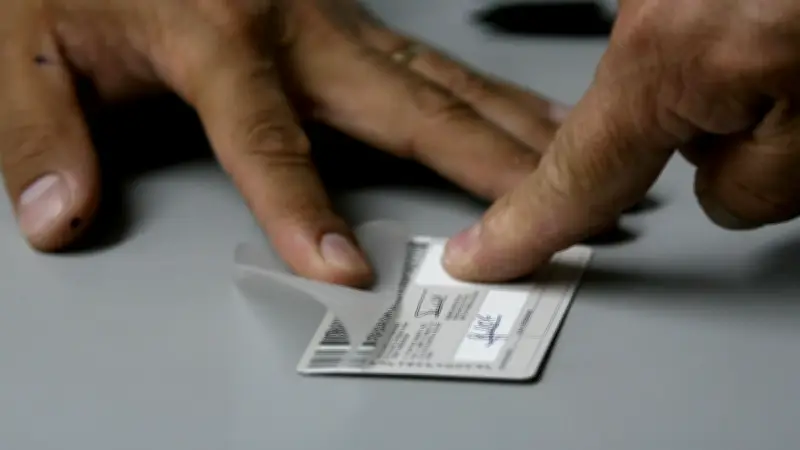 La Cédula Profesional deja de ser identificación oficial: SEP actualiza documentos válidos