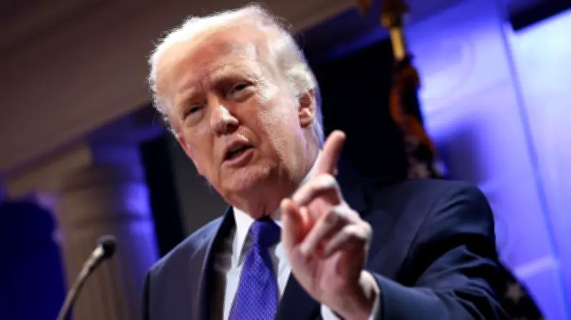 La Corte Suprema de EE.UU. asesta un duro golpe a Trump al mantener aranceles