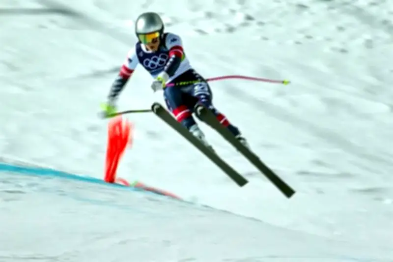 La exesquiadora Lindsey Vonn se somete a cirugía tras fractura de pierna izquierda