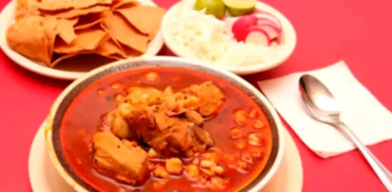 La historia secreta del pozole: de ritual prehispánico a ícono gastronómico