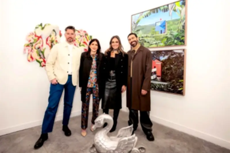 La Élite Cultural Mexicana Brilla en la Inauguración del Volumen 12