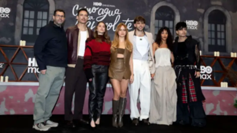 La serie 'Como agua para chocolate' estrena su última temporada con emotiva despedida del elenco
