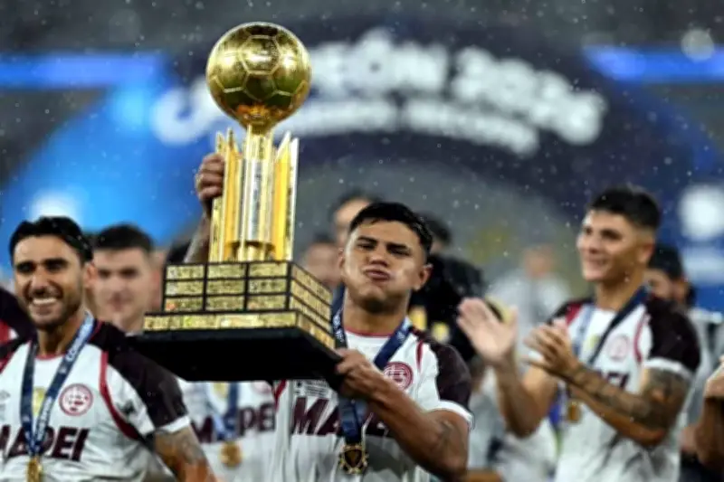 Lanús se corona campeón de la Recopa Sudamericana tras vencer a Flamengo