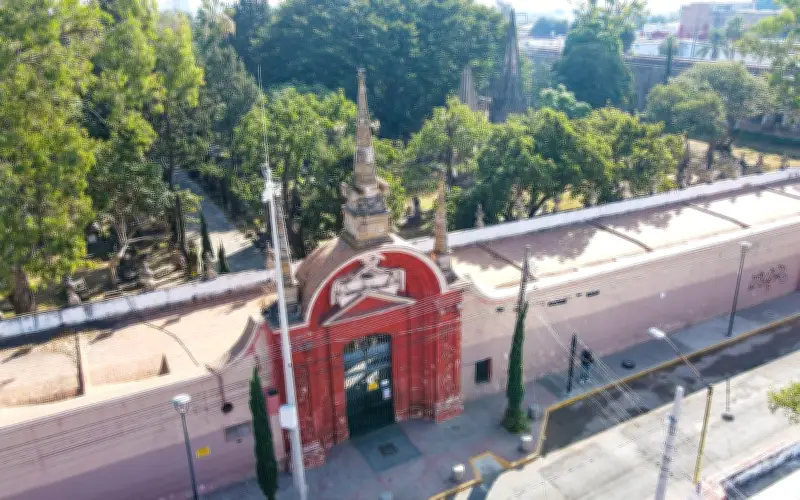 Leyendas del Panteón de Belén: Historias de Terror que Persisten en Guadalajara