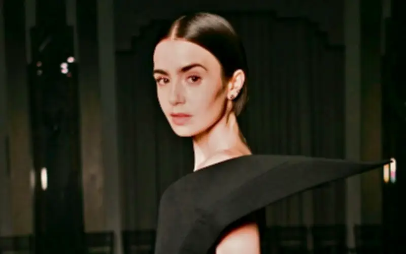 Lily Collins encarnará a Audrey Hepburn en película sobre 'Desayuno con diamantes'