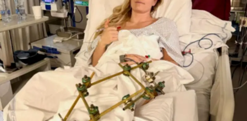 Lindsey Vonn regresa a EE.UU. tras fractura compleja y cuatro cirugías
